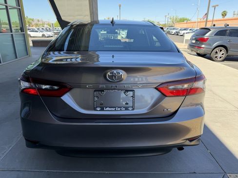 Used 2021 Toyota Camry LE image 13