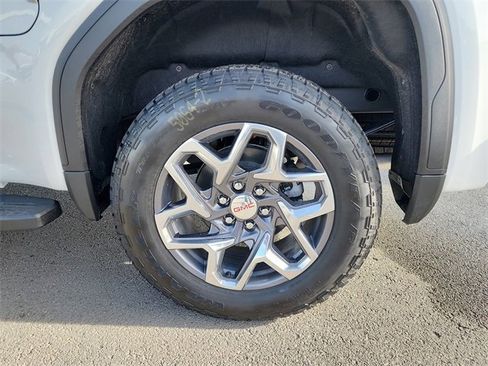 New 2026 GMC Sierra 1500 SLT w/ SLT Premium Plus Package image 31