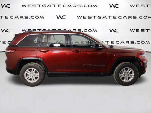 Used 2023 Jeep Grand Cherokee Laredo w/ Trailer Tow Prep Group (B) AWD/4WD image 47