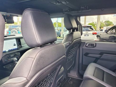 Certified 2024 Ford Bronco Black Diamond image 28