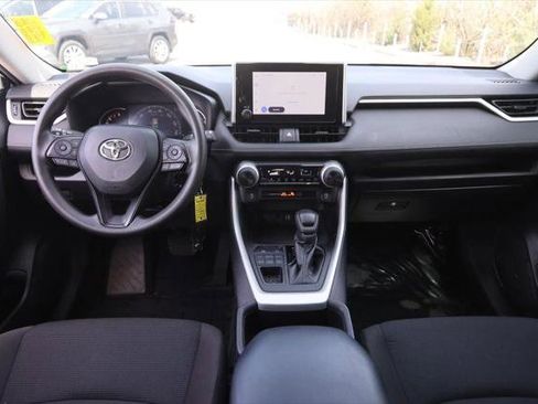 Certified 2023 Toyota RAV4 LE image 20