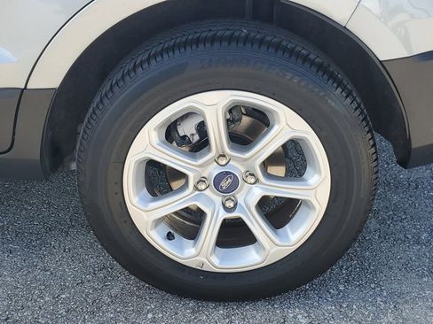 Used 2021 Ford EcoSport SE image 9