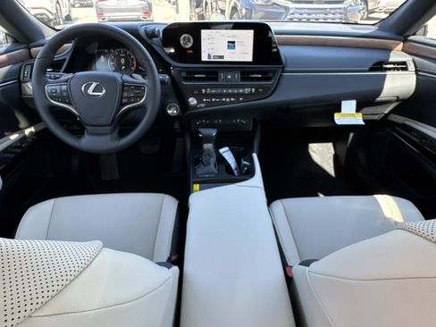 New 2025 Lexus ES 350 w/ Premium Package image 14