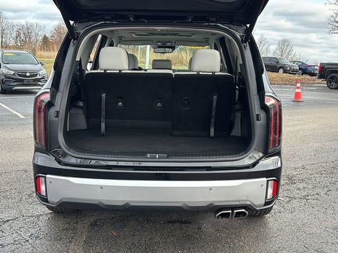 Used 2023 Kia Telluride EX image 33