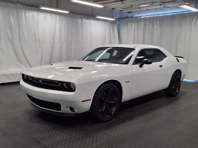 Used 2017 Dodge Challenger R/T RWD image 18