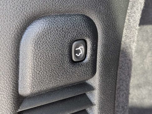 Used 2025 Dodge Durango GT AWD/4WD image 10