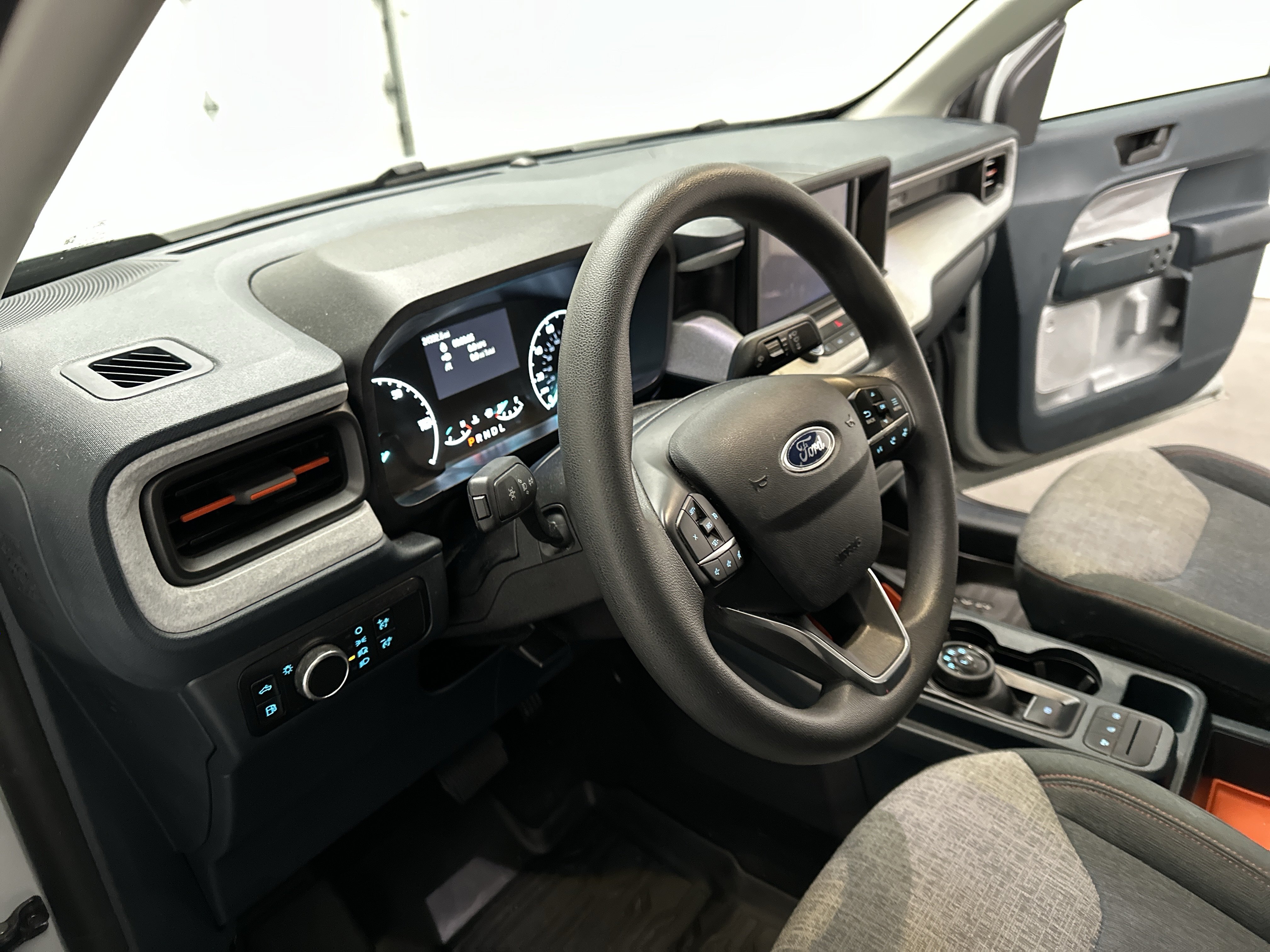 Used 2024 Ford Maverick XLT FWD image 16