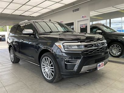 Used 2023 Ford Expedition Platinum