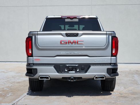 Used 2025 GMC Sierra 1500 Denali w/ Denali Reserve Package AWD/4WD image 7