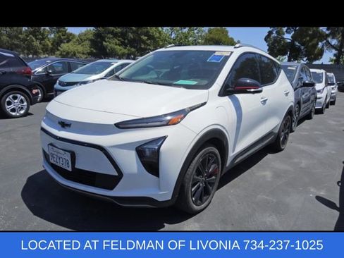 Used 2023 Chevrolet Bolt EUV Premier w/ Sun & Sound Package image 1