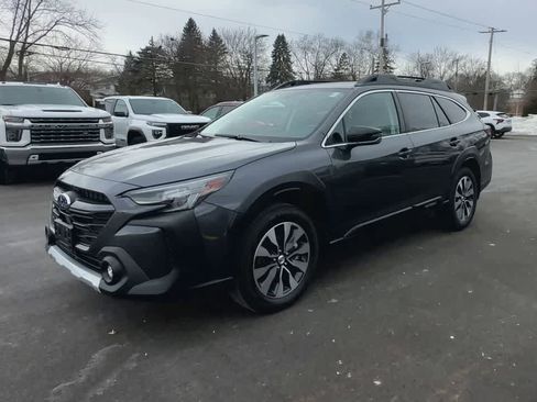 Certified 2023 Subaru Outback Limited image 4