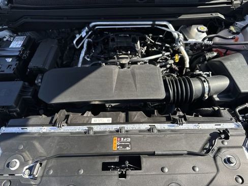 New 2026 GMC Canyon AT4 image 25