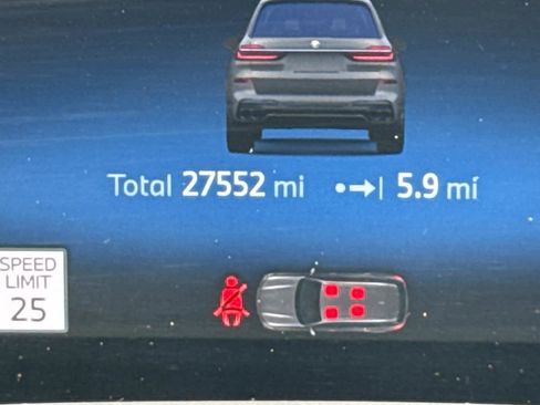 Certified 2024 BMW X7 M60i w/ Executive Package image 26