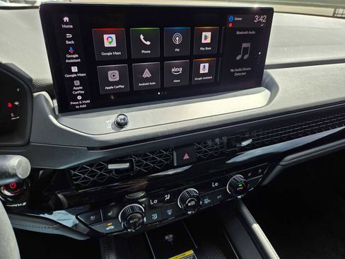 Used 2024 Honda Accord Touring image 27