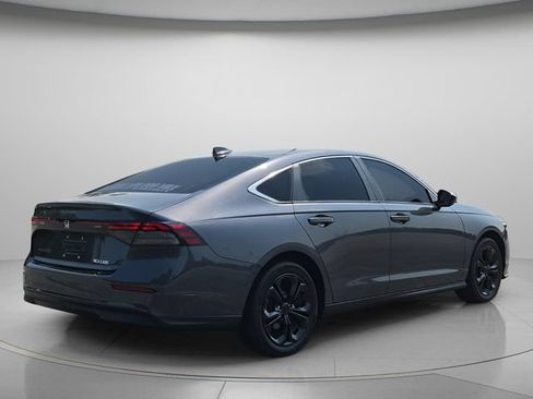 Used 2023 Honda Accord LX image 7
