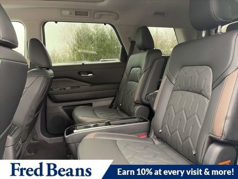 New 2026 Nissan Pathfinder Platinum AWD/4WD image 12