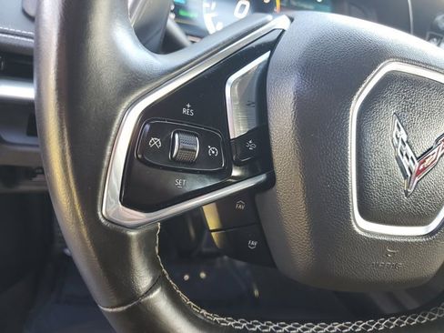 Used 2024 Chevrolet Corvette Stingray Convertible image 18