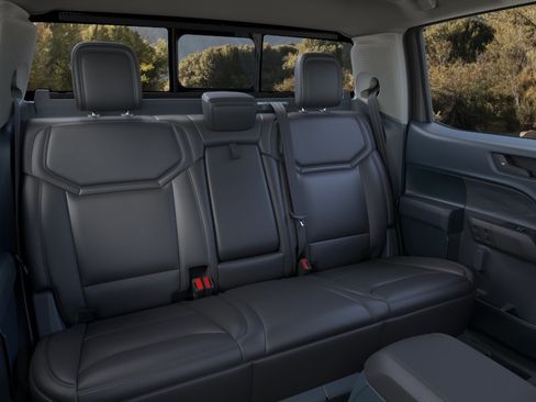 New 2026 Ford Maverick Lariat w/ Black Appearance Package image 11