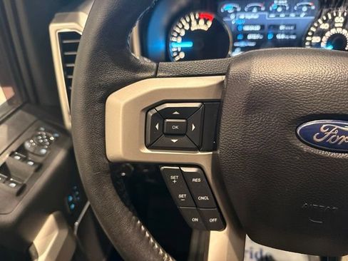 Used 2019 Ford F150 Lariat w/ Equipment Group 502A Luxury AWD/4WD image 24