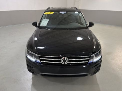 Used 2021 Volkswagen Tiguan S FWD image 2