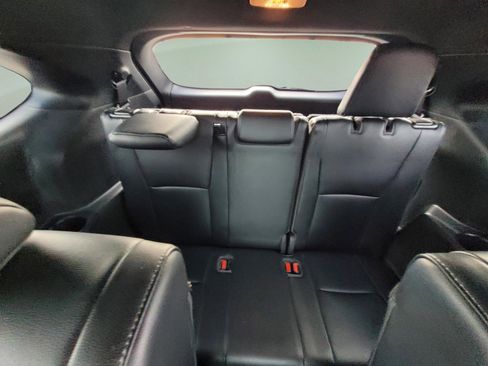 Used 2022 Toyota Highlander XSE image 28