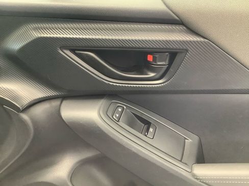 Used 2024 Subaru Crosstrek 2.0i Premium AWD/4WD image 15