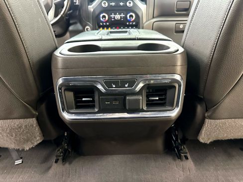 Used 2021 GMC Sierra 1500 Denali w/ Denali Ultimate Package image 38