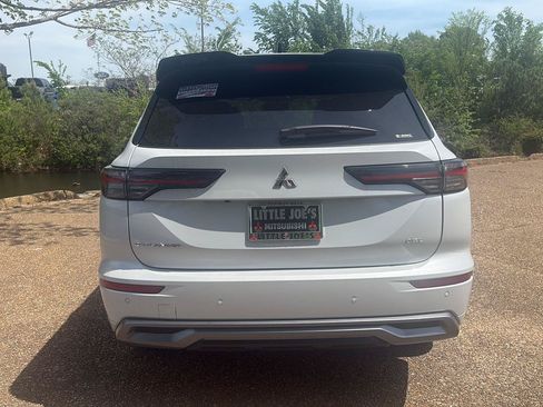 New 2026 Mitsubishi Outlander SEL AWD/4WD image 6