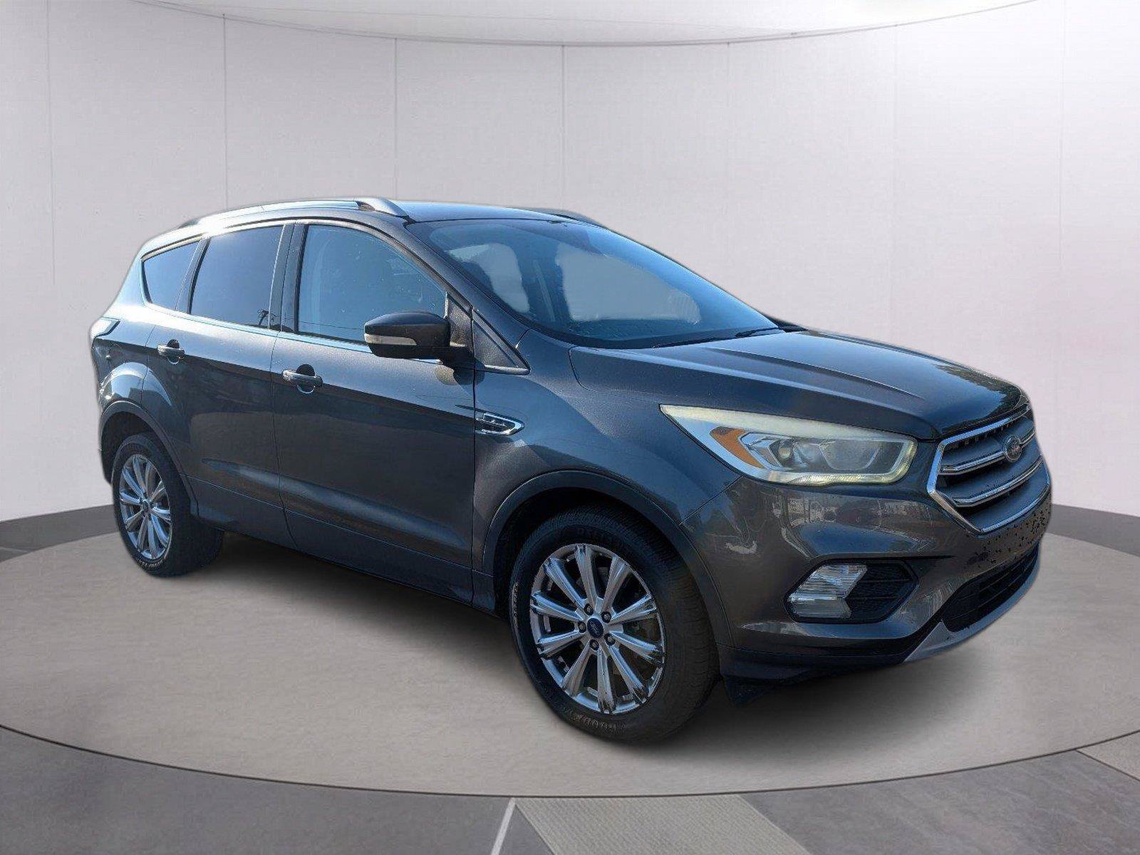 Used 2017 Ford Escape Titanium AWD/4WD image 9