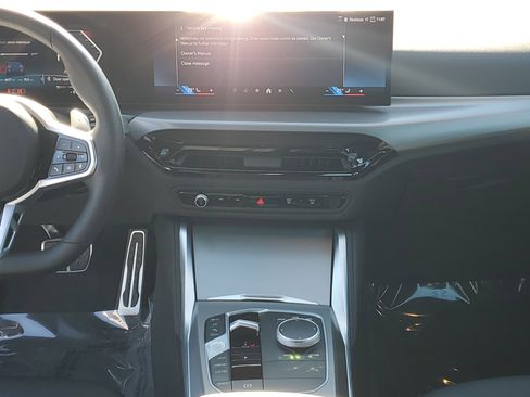 Used 2025 BMW 230i Coupe w/ M Sport Package image 12