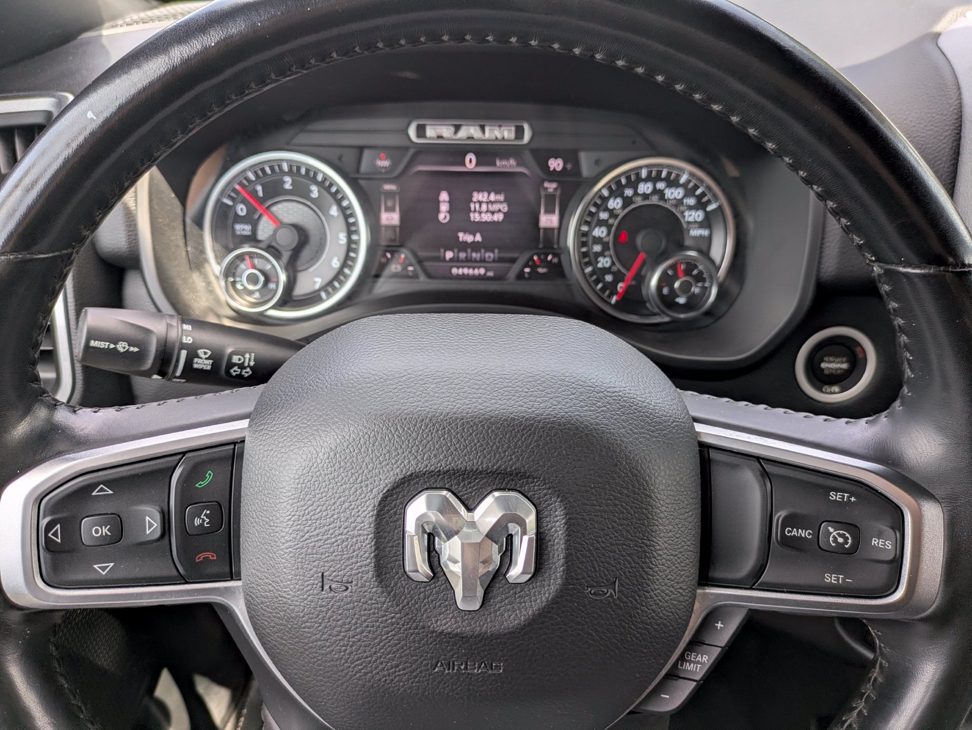 Used 2021 RAM 1500 Big Horn AWD/4WD image 33