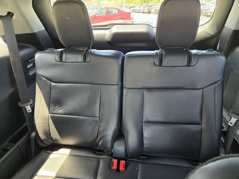Used 2020 Ford Explorer Limited AWD/4WD image 12