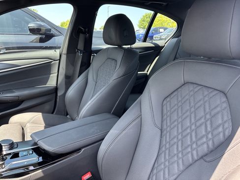 Used 2023 BMW 530i w/ M Sport Package RWD image 38