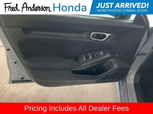 Used 2022 Honda Civic Sport image 3