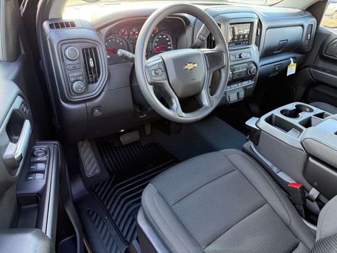 New 2026 Chevrolet Silverado 1500 W/T image 8