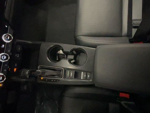 Used 2024 Honda Civic EX-L image 37