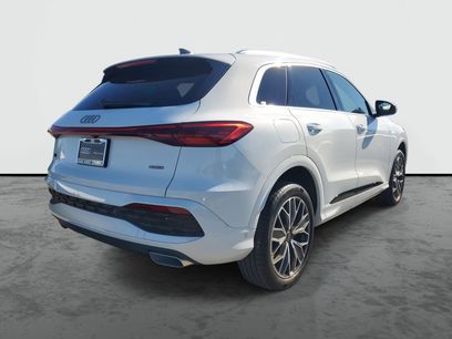 Used 2025 Audi Q5 Premium Plus w/ Premium Plus