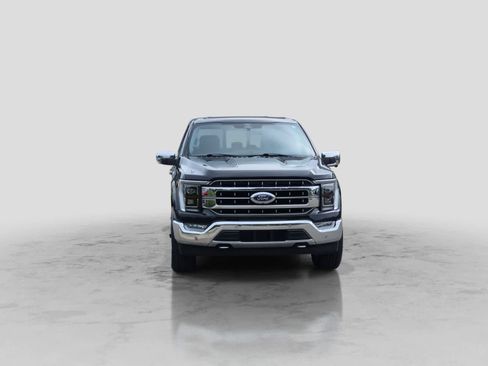 Used 2021 Ford F150 Lariat w/ Equipment Group 502A High AWD/4WD image 3