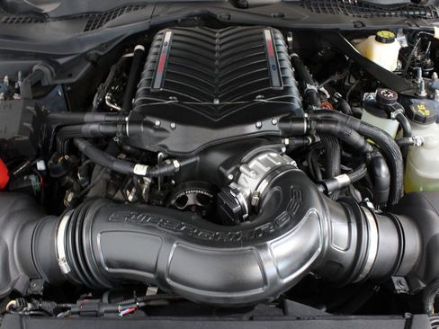 Used 2024 Ford Mustang GT w/ GT Performance Package RWD image 7