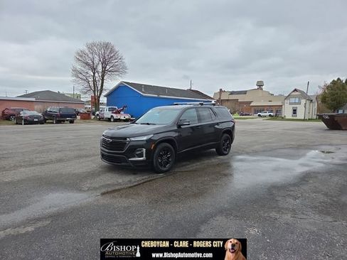 Used 2023 Chevrolet Traverse LT w/ Midnight/Sport Edition AWD/4WD image 1