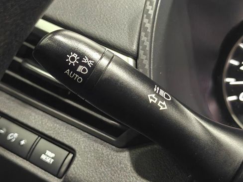 Used 2021 Nissan Altima 2.5 SV image 37