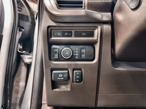 Used 2023 Ford F150 King Ranch w/ Equipment Group 601A High AWD/4WD image 14