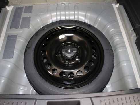 New 2026 Chevrolet Trax LT w/ Driver Confidence Package image 29