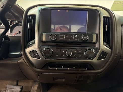 Used 2018 Chevrolet Silverado 1500 LTZ w/ Texas Edition AWD/4WD image 23