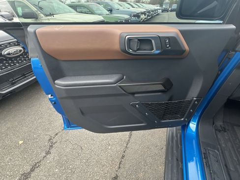 New 2024 Ford Bronco Outer Banks w/ Sasquatch Package image 15