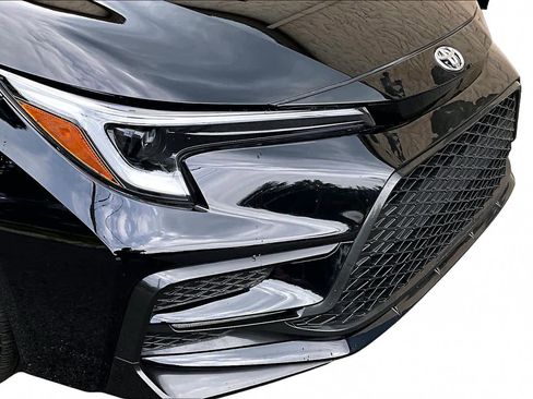 Used 2026 Toyota Corolla SE FWD image 29