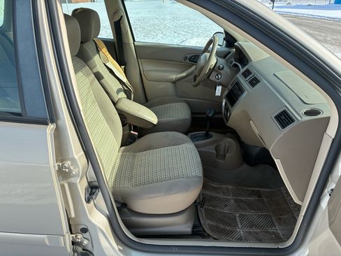 Used 2006 Ford Focus SE image 29