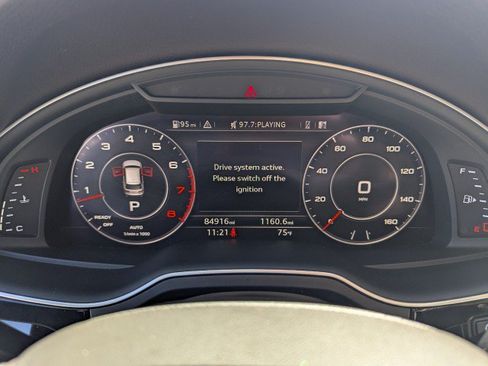 Used 2019 Audi Q7 3.0T Premium Plus w/ Premium Plus Package AWD/4WD image 16