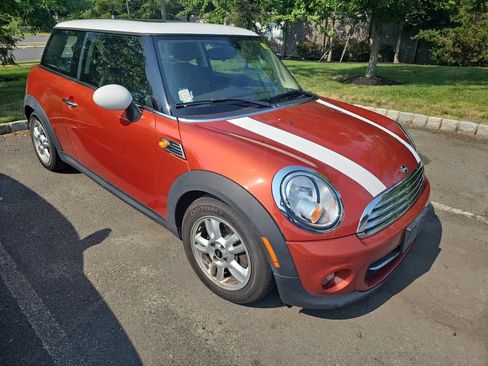 Used 2013 MINI Cooper Hardtop FWD image 2