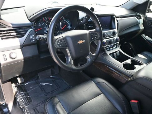 Used 2018 Chevrolet Tahoe LT image 9
